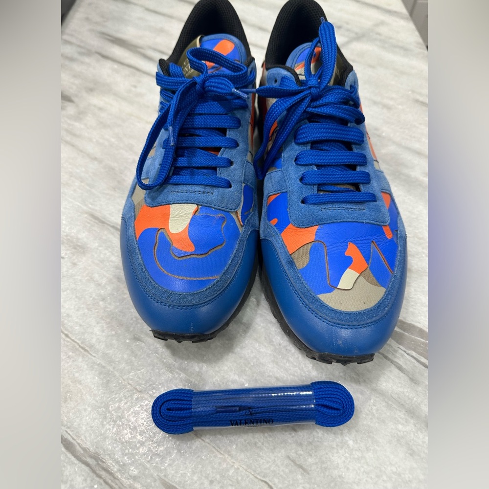 Valentino Sneakers